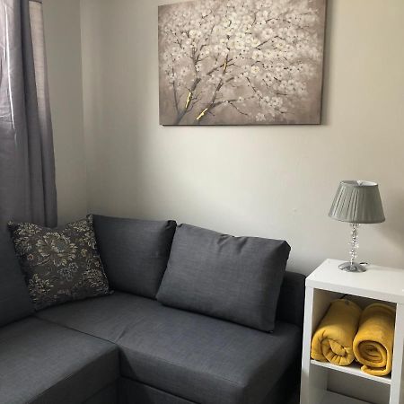 Beechwood Garden Suite Newtownabbey Bagian luar foto