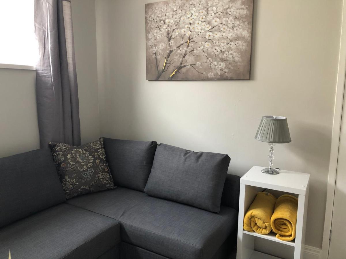 Beechwood Garden Suite Newtownabbey Bagian luar foto