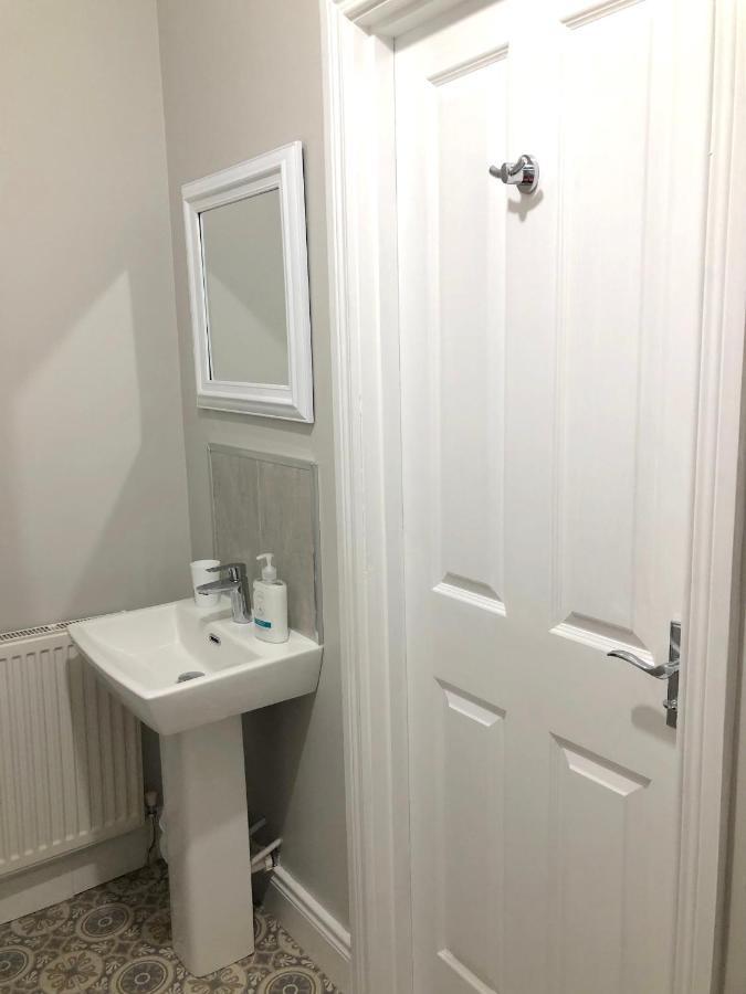 Beechwood Garden Suite Newtownabbey Bagian luar foto